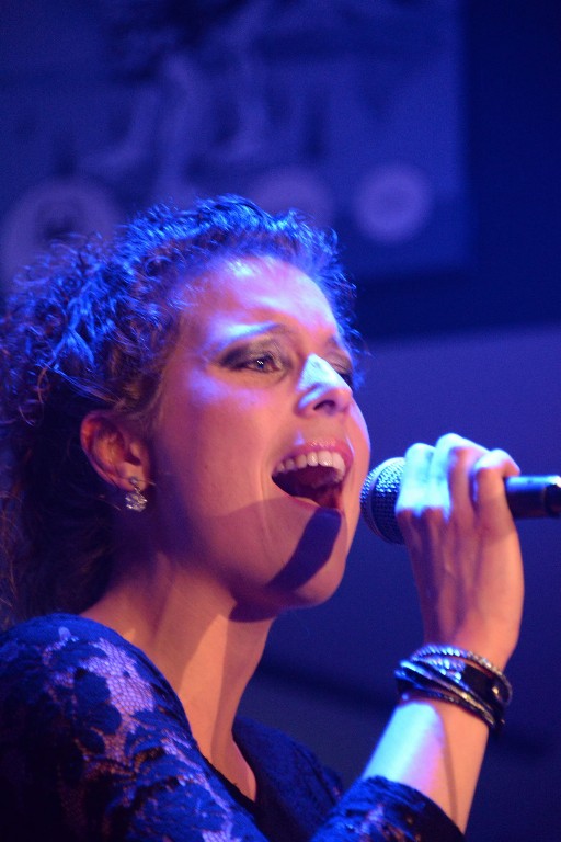 ../Images/Heel Noordwijkerhout zingt Hazes 319.jpg